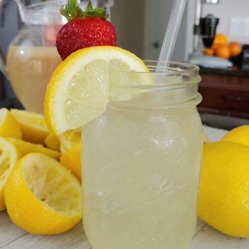 The Best Homemade Fresh Squeezed Lemonade Jett S Kitchen