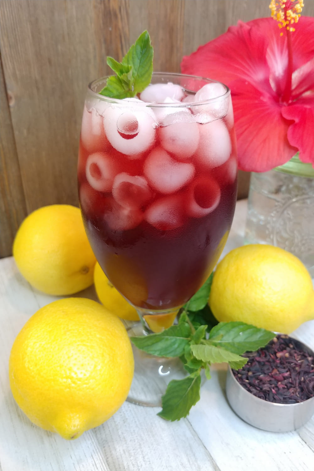 Hibiscus Tea Lemonade; The Deep Pink Herbal Beverage - Jett's Kitchen