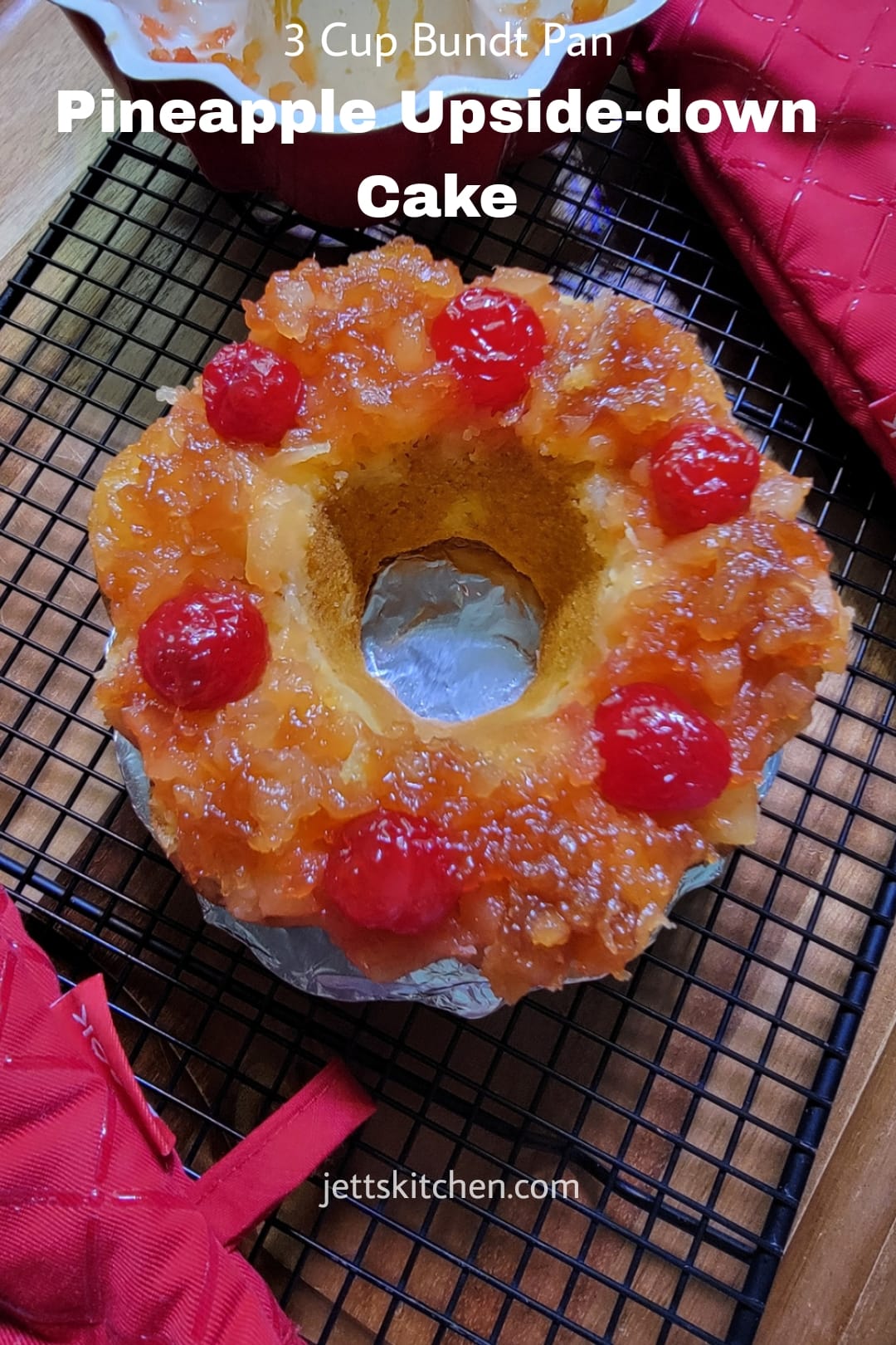 https://jettskitchen.com/wp-content/uploads/2022/10/3-cup-Bundt-Pan-Pineapple-upside-down-cake.jpg