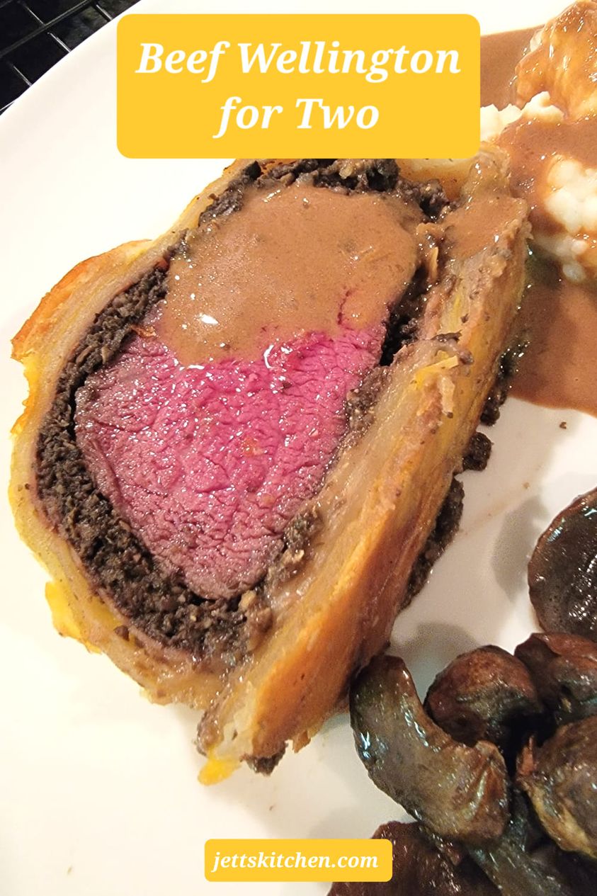 Beef Wellington With Chestnut Stuffing & Roasted Cranberries, Beef Loving  Texans