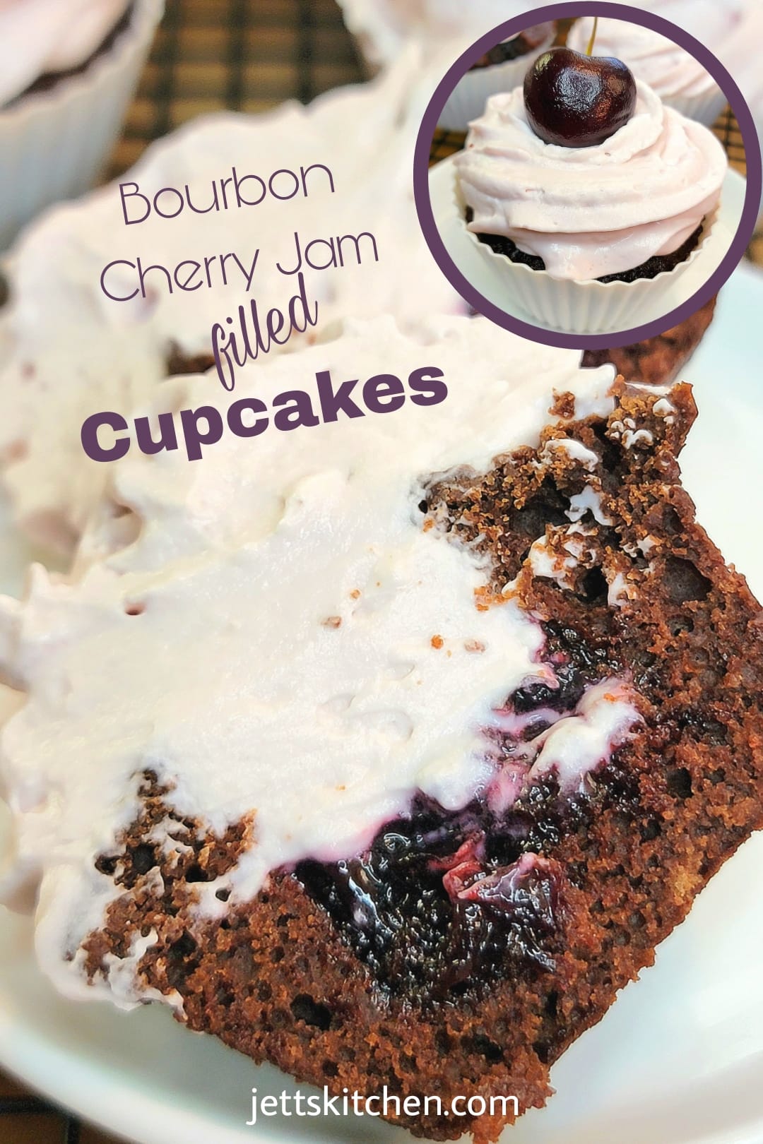 NIB Wilton Jumbo Cupcake Pan Fun to Bake and Decorate with a 1-Box Recipe